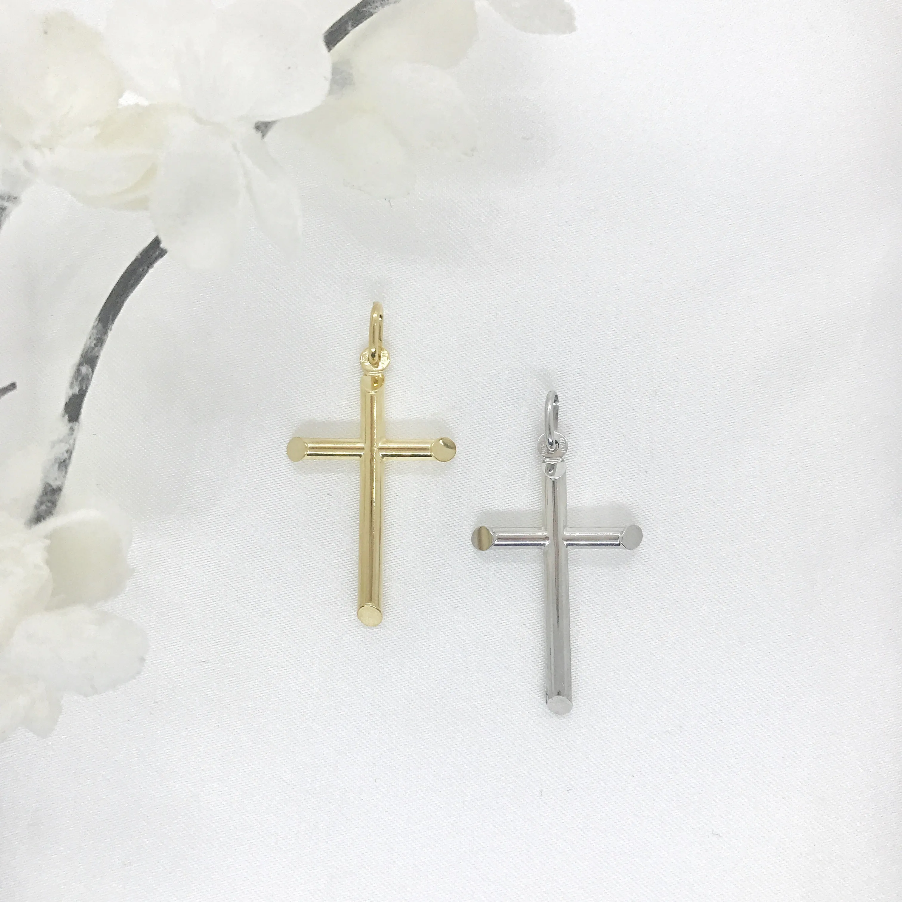 10k Gold Tube Cross - 30mm