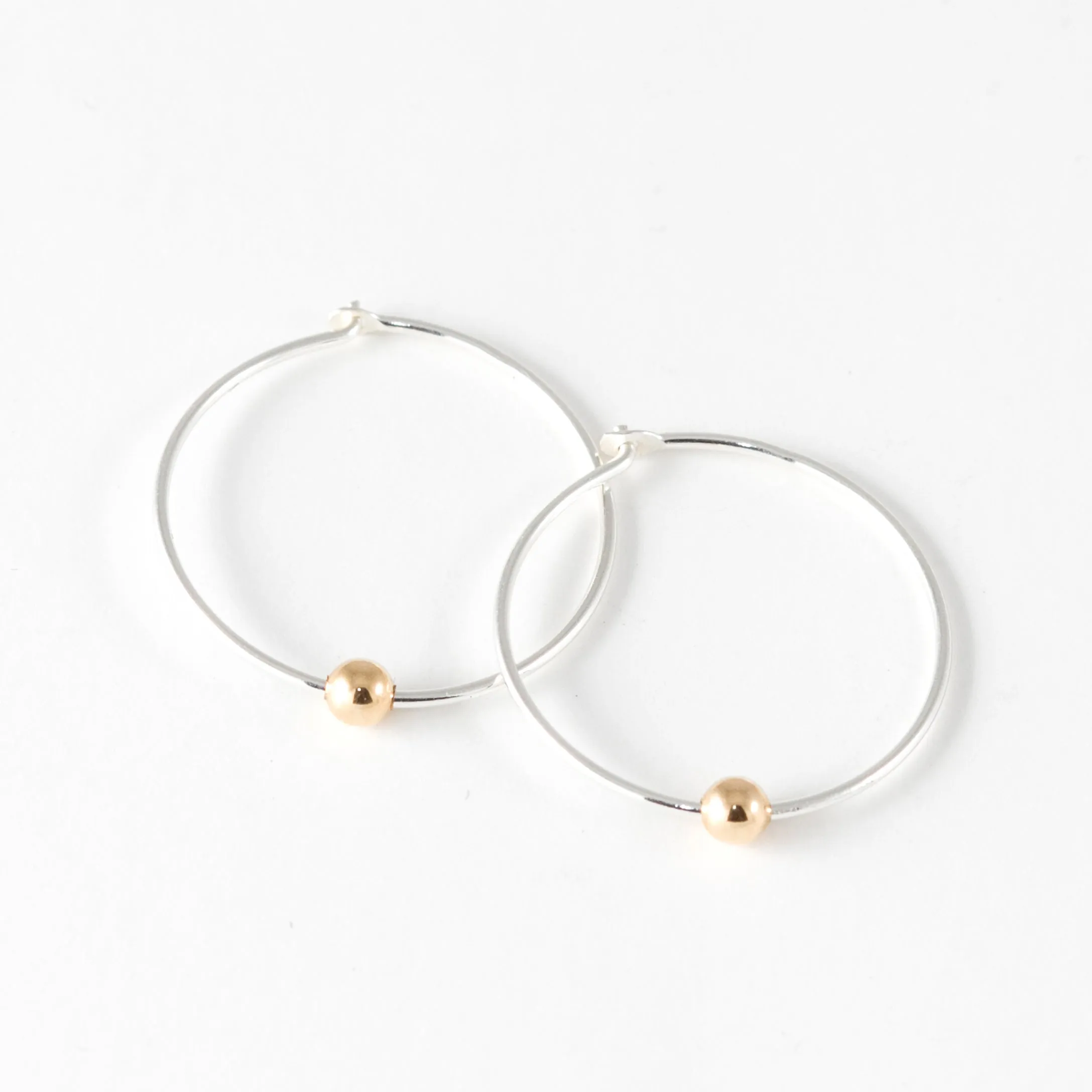 20mm Sleeper Hoop Earrings – Silver – Medium