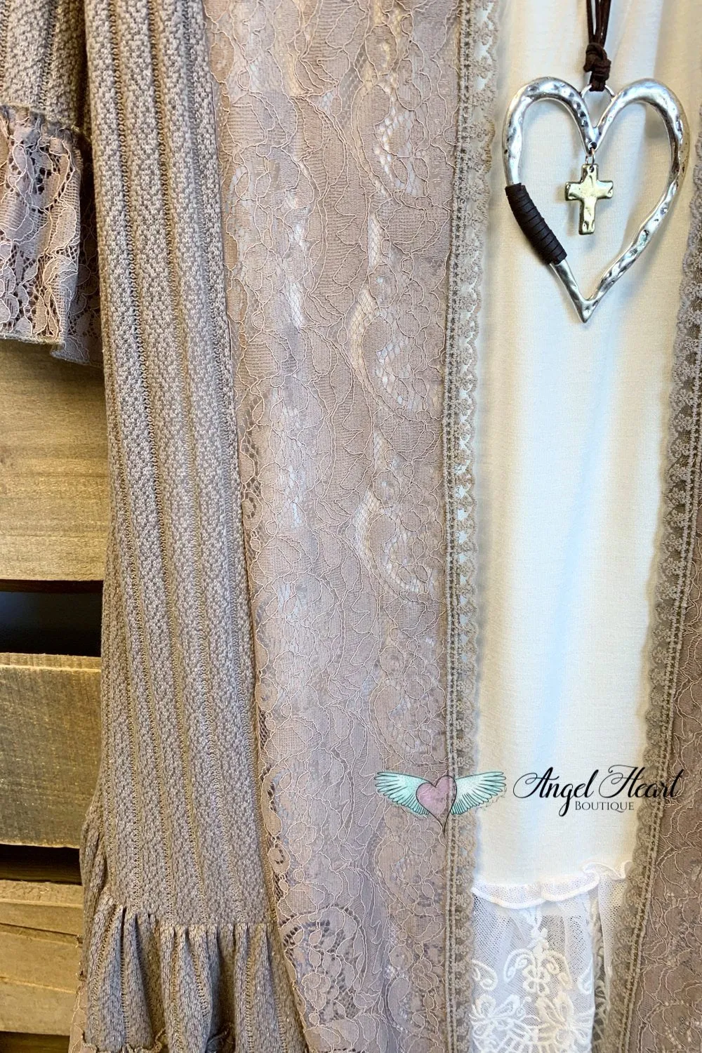 AHB EXCLUSIVE: Champagne In The City Cardigan - Mocha