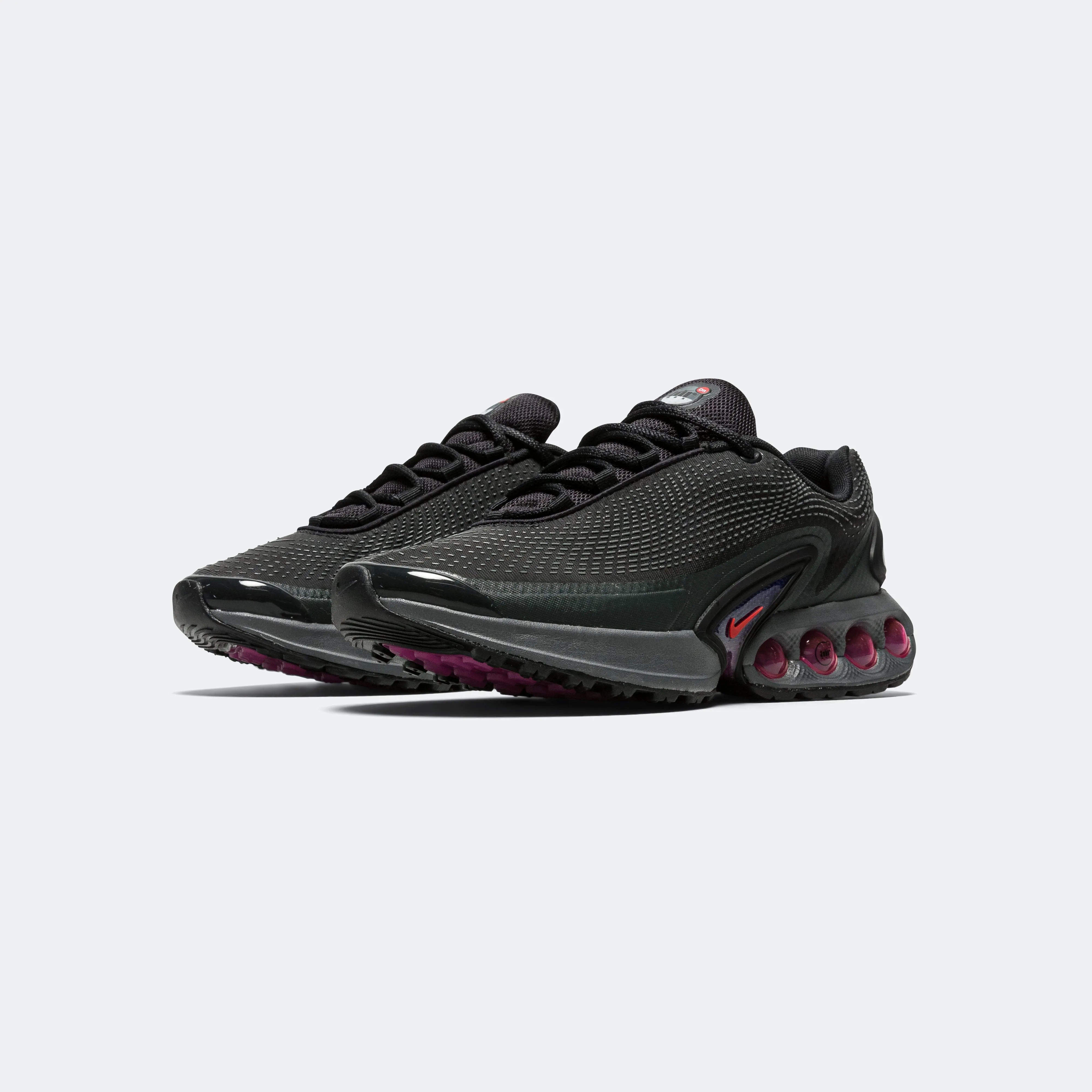 Air Max DN - Black/Lt Crimson-Dk Smoke Grey