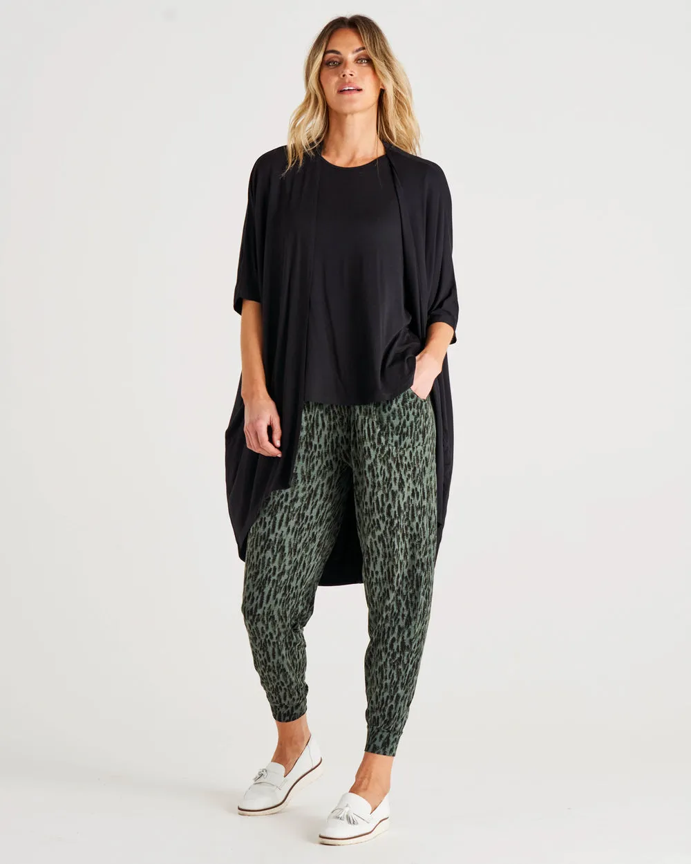 Betty Basics Magnolia Cardigan Black