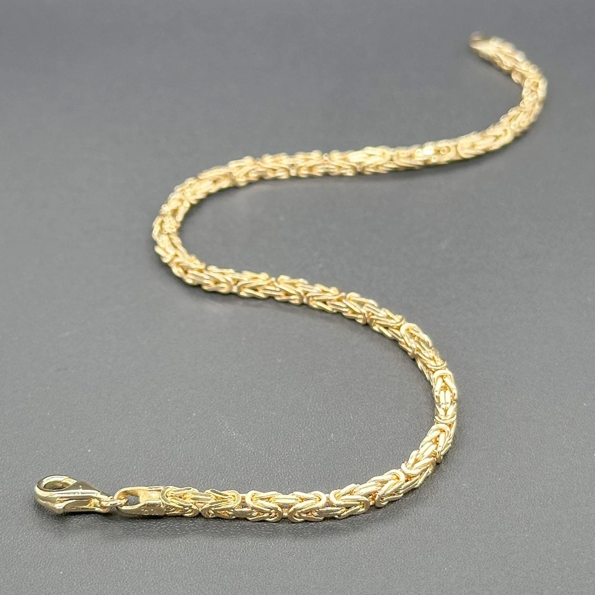 Estate 14K Y Gold 2.5mm Byzantine Chain Bracelet