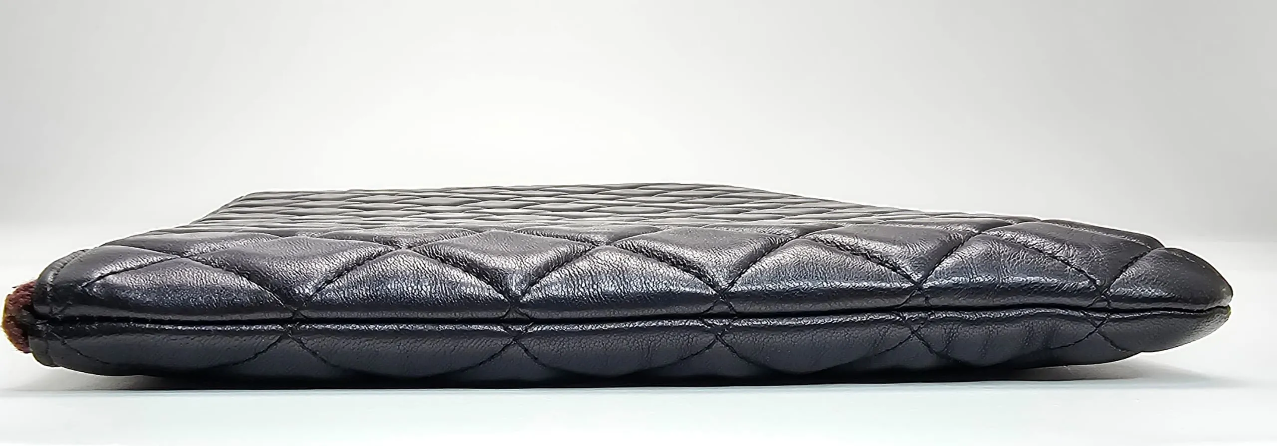 Large O Case in Black Quilted Lambskin GHW