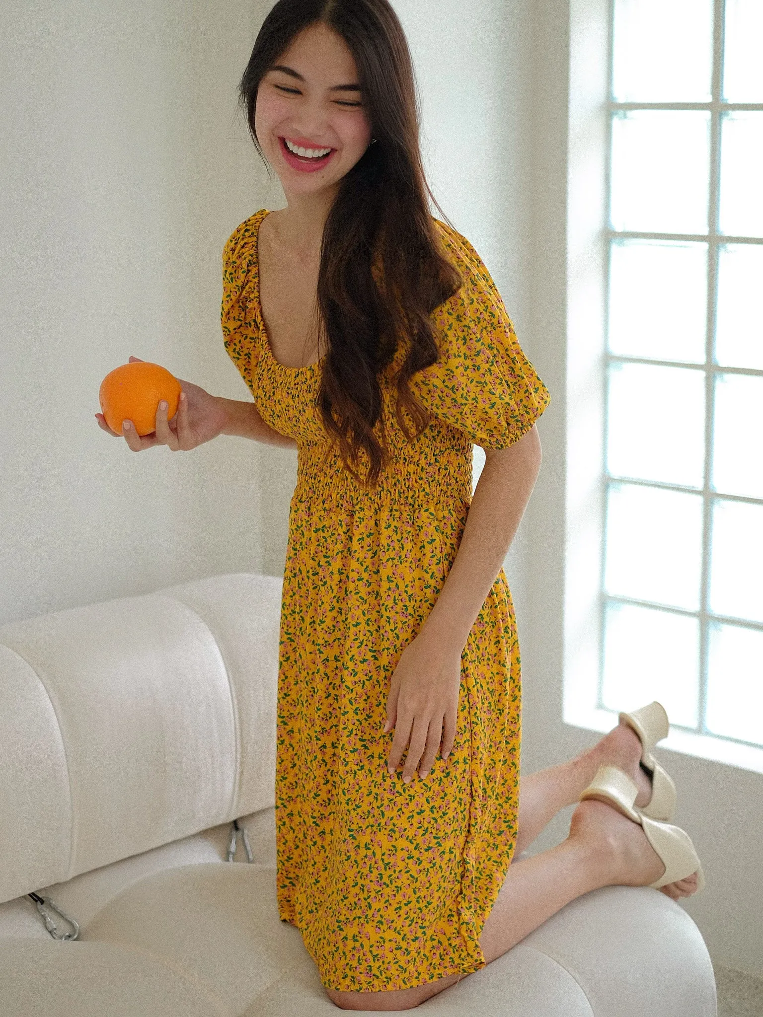 Sabrina knee length dress - Amber